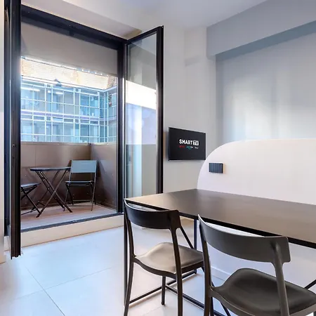 Hostdomus - San Quintino *